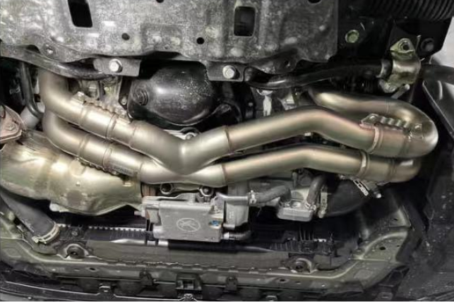INVIDIA Unequal Length UEL Exhaust Manifold for Subaru WRX FA24 Turbo 22-26