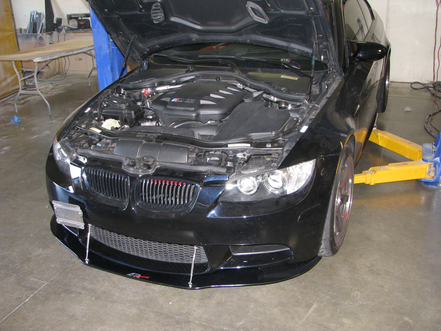 APR Performance BMW E92 M3 Front Wind Splitter