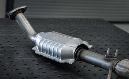 MagnaFlow Direct Fit Catalytic Converter 96-99 Ram 1500/2500/3500