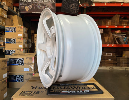 Advan GT Beyond White Wheel Rim 18" 18x9.5 +45 5x120 for Civic Type R FK8 FL5