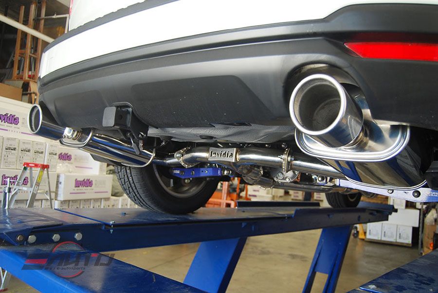 INVIDIA Q300 Dual Stainless Tip Catback Exhaust for *SJ* Forester XT 2.0XT 14-18