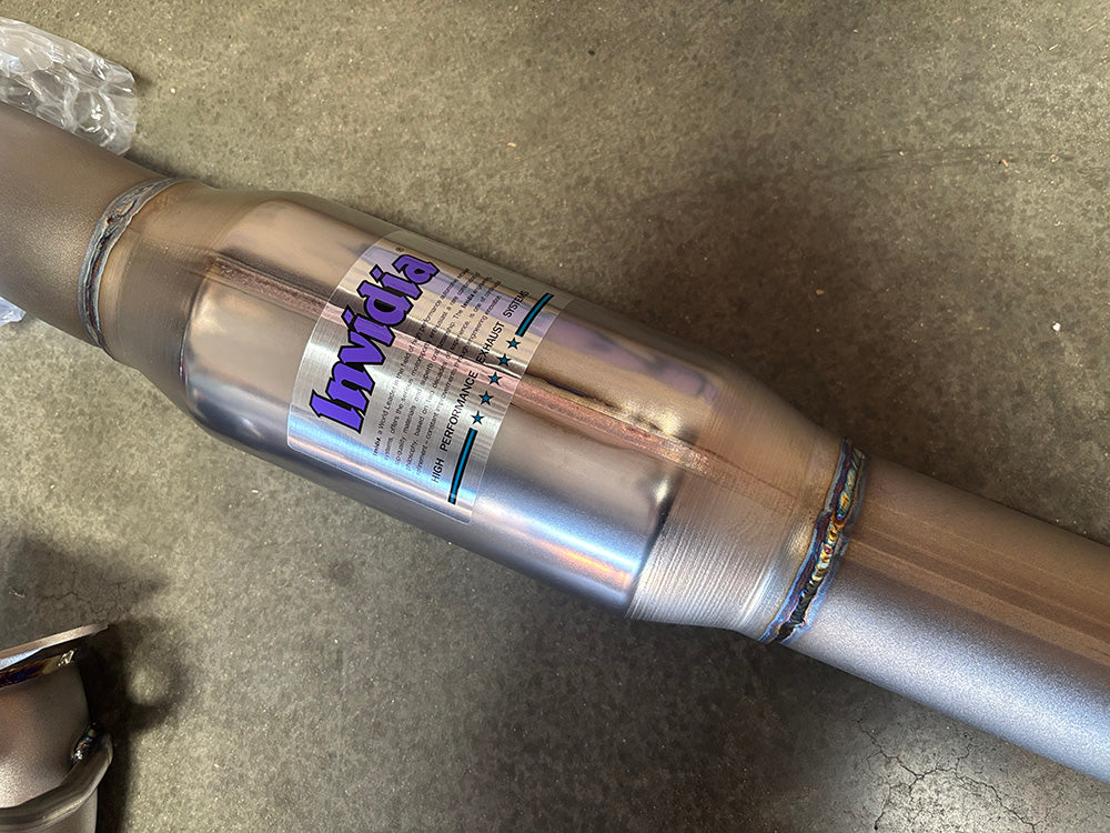 INVIDIA Gemini R400 4 Tip *21lbs Full Titanium Catback Exhaust for WRX STi 15-21