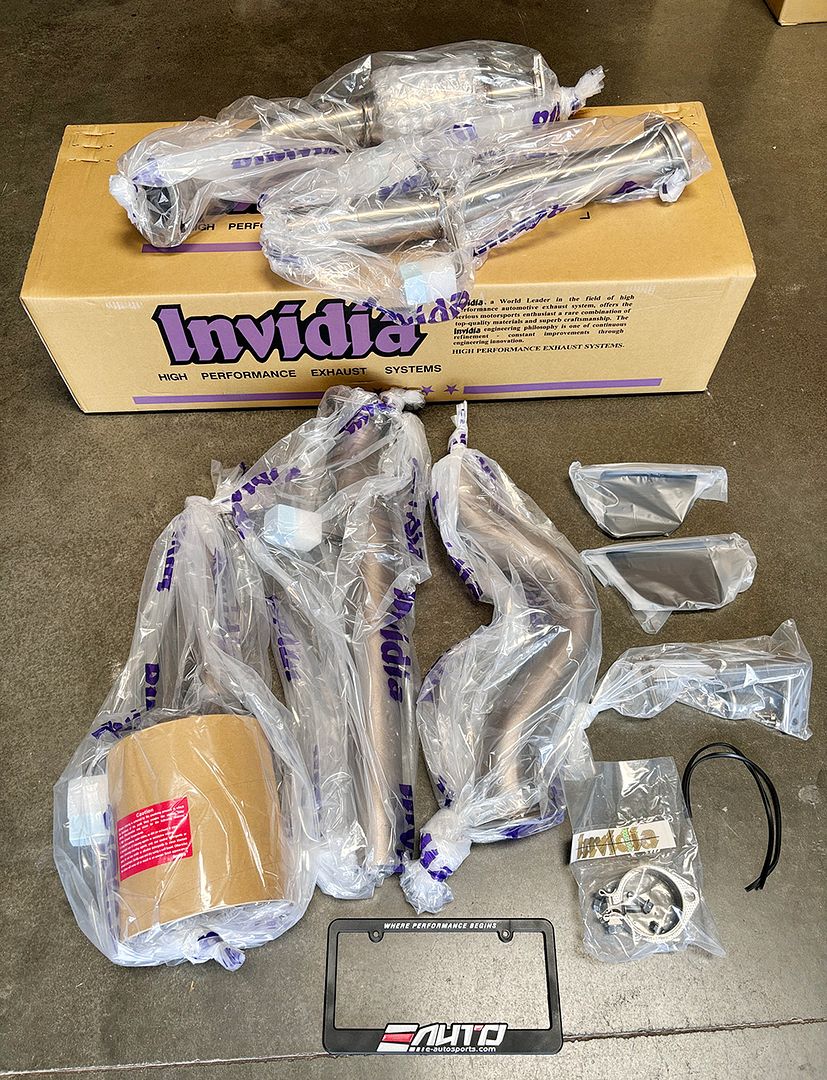 INVIDIA Q300 110mm Roll Titanium Tip Catback Exhaust for Prelude *Type SH* 97-391
