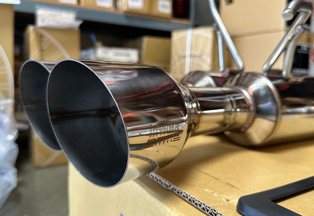 INVIDIA GEMINI R400 Quad Stainless Tip Catback Exhaust for Subaru WRX 22-25 VB