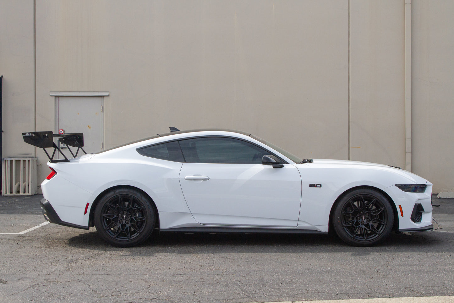 APR Performance  Ford Mustang S650 GT-250 Adjustable Wing 2024 - Current