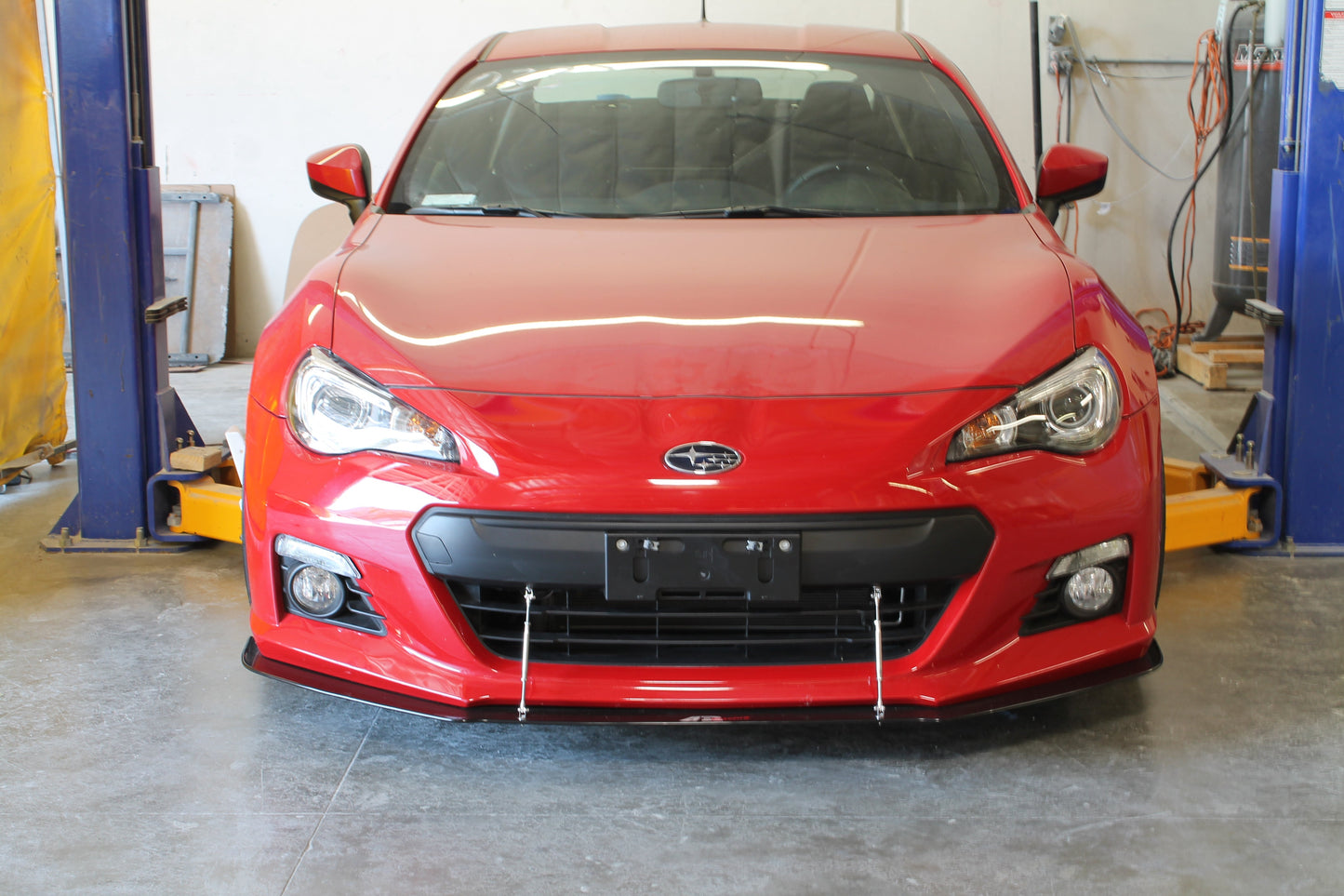 APR Performance  Subaru BRZ Carbon Fiber Wind Splitter w/ Rods 2013-2016