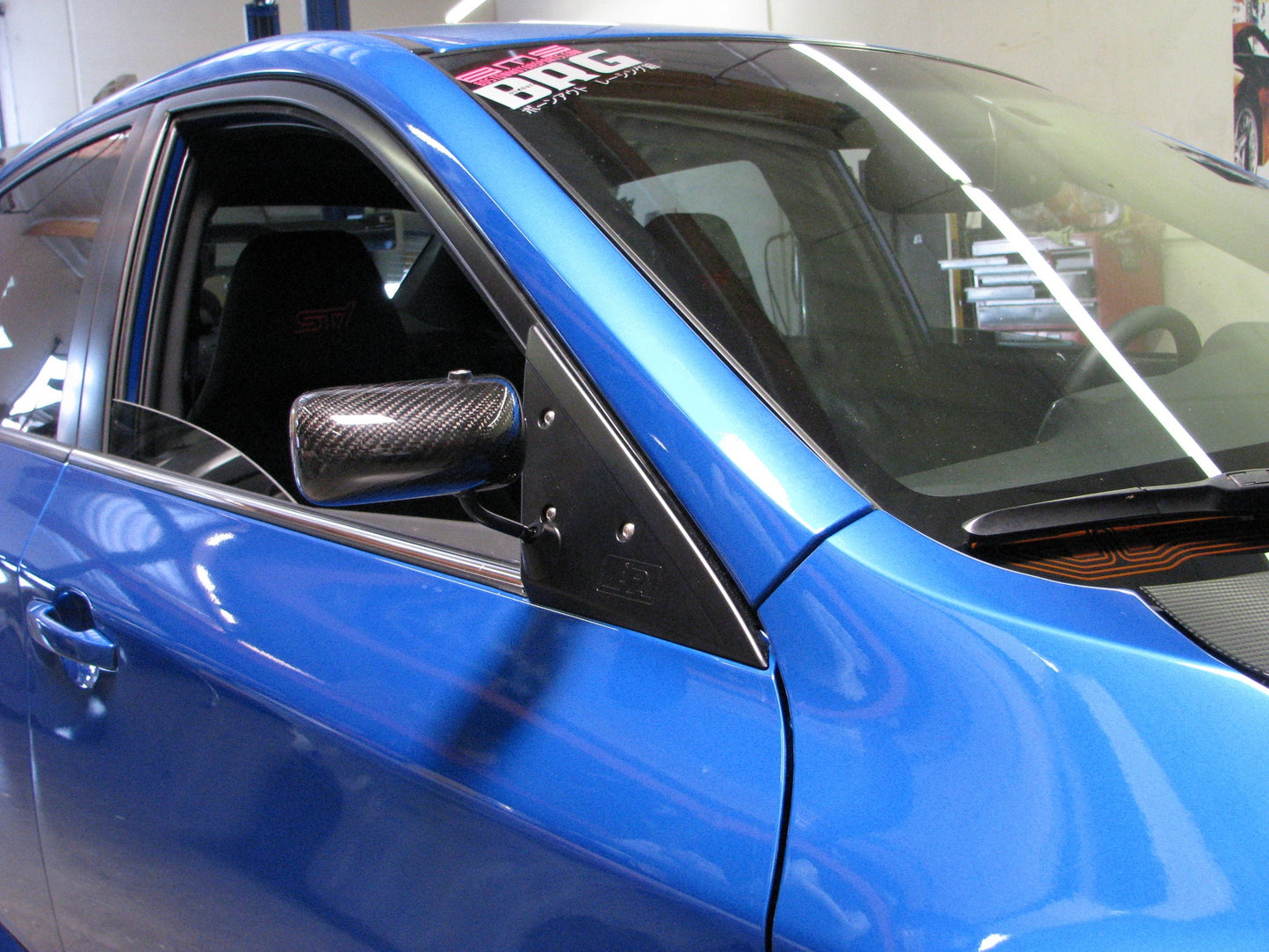 APR Performance  Subaru Impreza WRX/ STI Formula 3 Carbon Fiber Mirror/Black 2008-2014