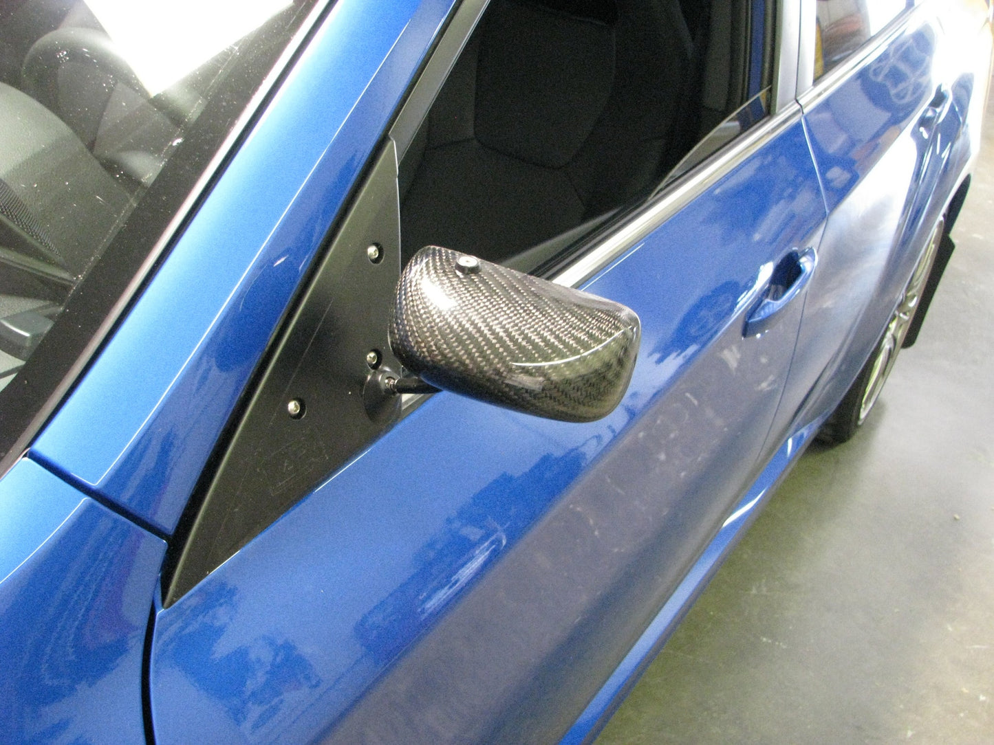 APR Performance  Subaru Impreza WRX/ STI Formula 3 Carbon Fiber Mirror/Black 2008-2014