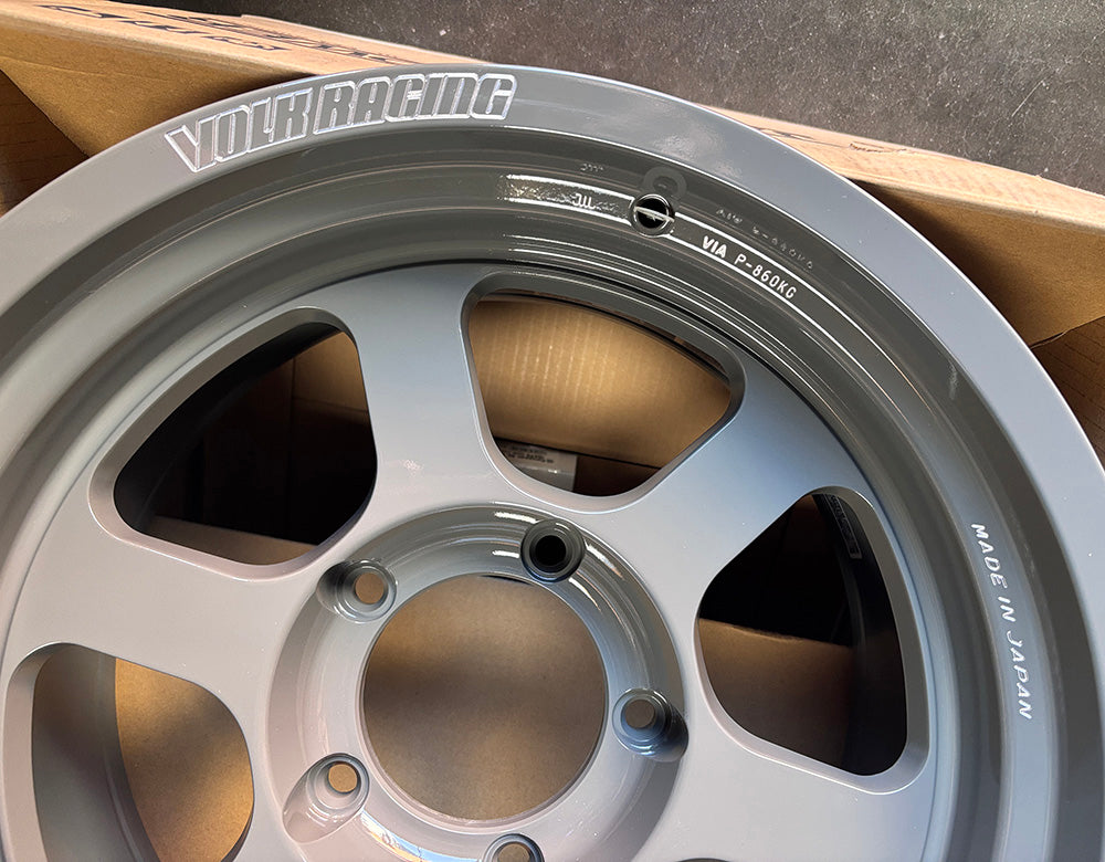 Rays Volk TE37XT Glossy Gray Wheel Rim 18" 18x9.5 +0 5x150, Set 4