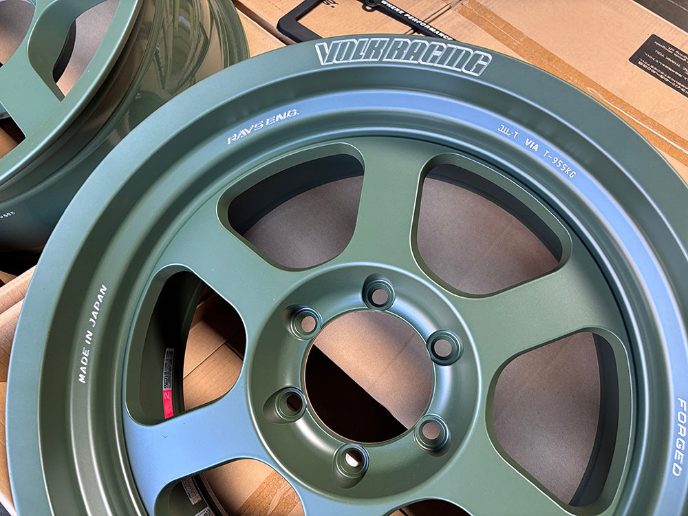 Rays TE37XT Matte Green Wheels 18x9 +0 6x139.7 Tundra Sequoia LC250 LC300