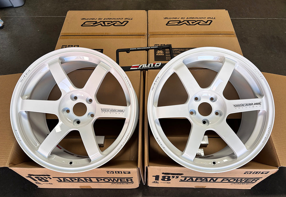 Rays Volk TE37 Saga S-plus Dash White Wheel 18x9.5 +22 5x114.3, Set 4 Rim