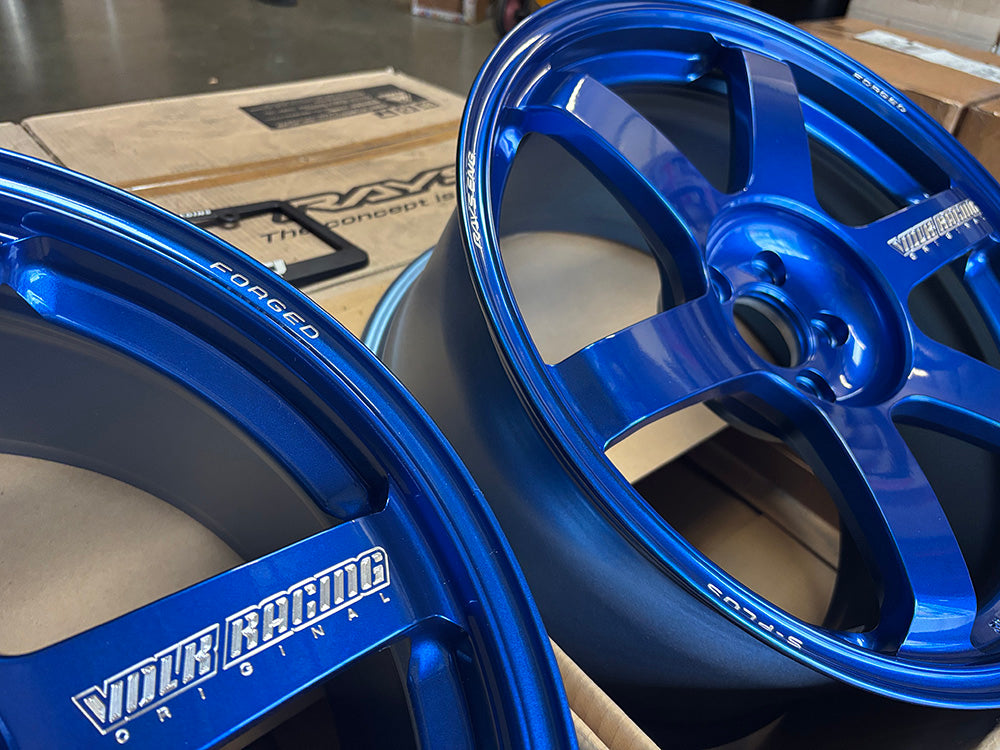 Rays TE37 Saga 18x9.5 +43 5x100 Wheel Rim Hyper Blue for Corolla Hatch tC iM xD