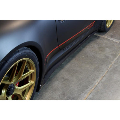 APR Performance  Porsche 991 GT3 Side Rocker Extensions/ Side Skirt 2013-19