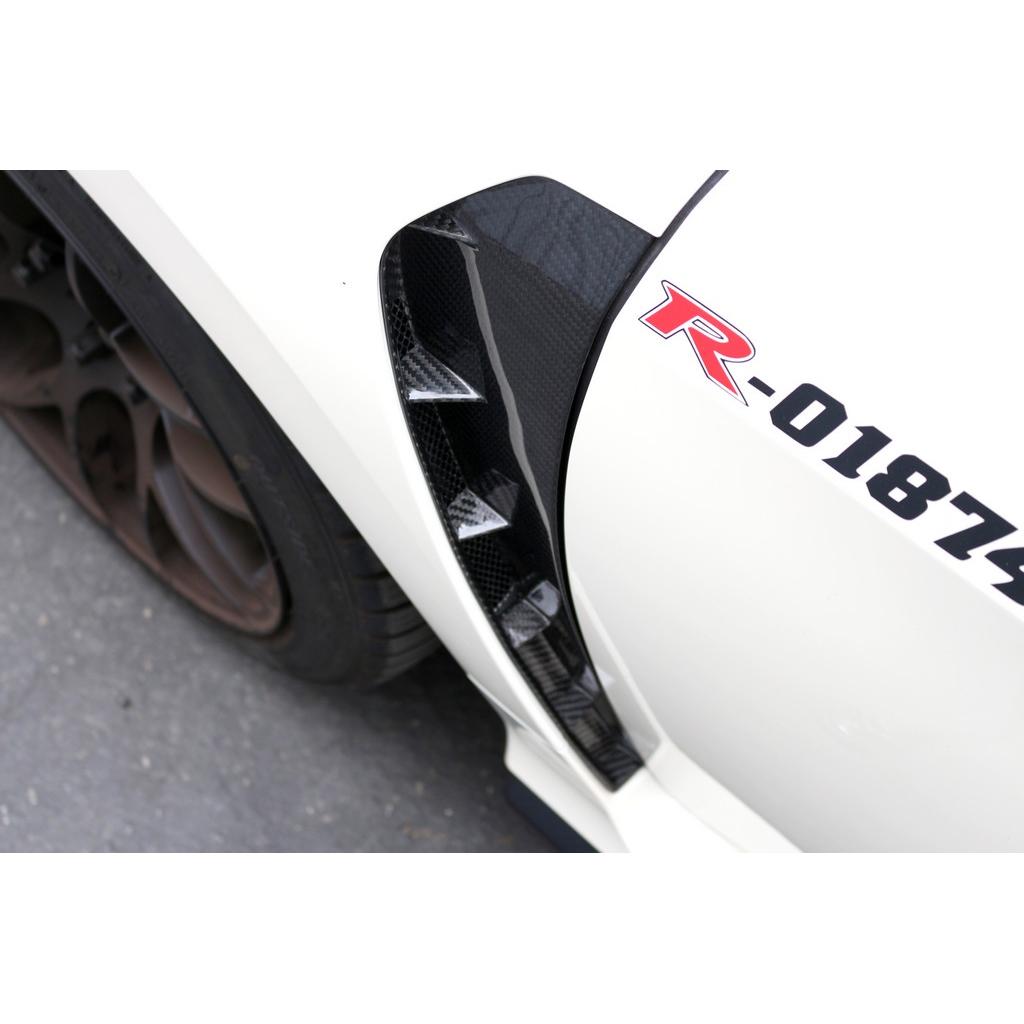 APR Performance  Honda FK8 Civic Type R Fender Vents 2017 - 2021