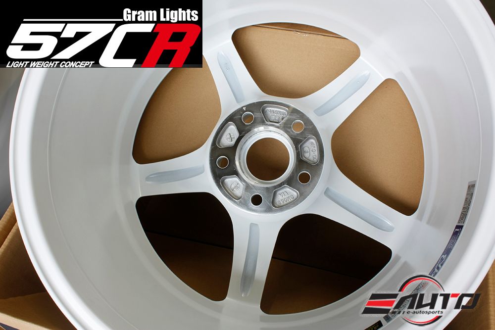Back view of Rays Gram Lights 57CR Ceramic Pearl White Wheel Rim 18x9.5 +38 5x120 
