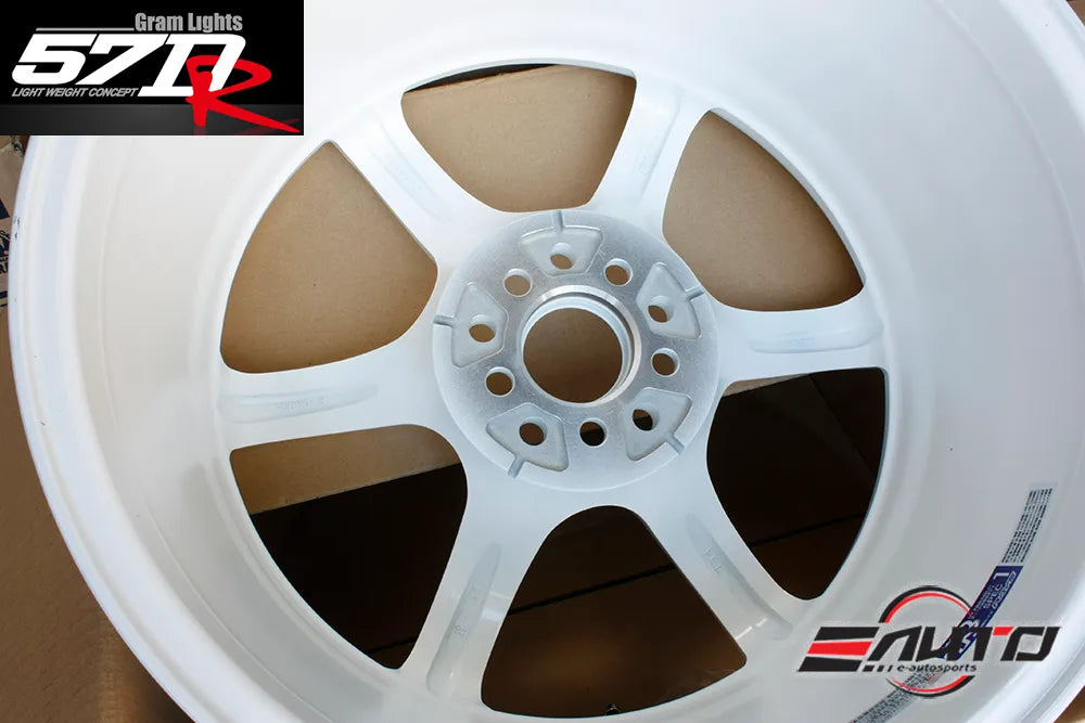 Rays Gram Lights 57DR Ceramic Pearl Wheels 18x9.5 +38 5x114 IS250 IS300 IS350 RC300